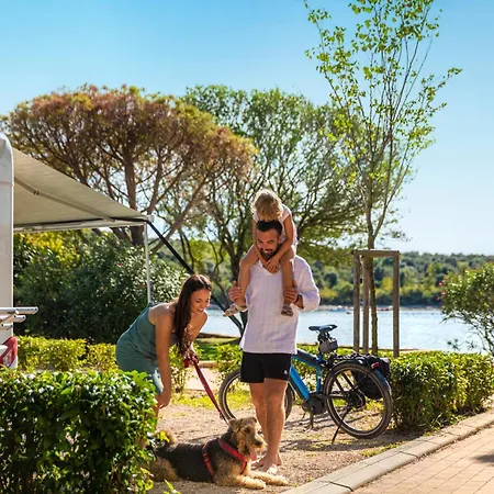 Camping Maistra Vestar Pitches